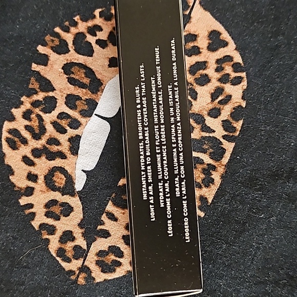 🎉HPx6🎉 Fenty Beauty Bright Fix Eye Brightener - Picture 2 of 3